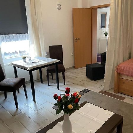 M24 Appartement Hecklingen  Buitenkant foto
