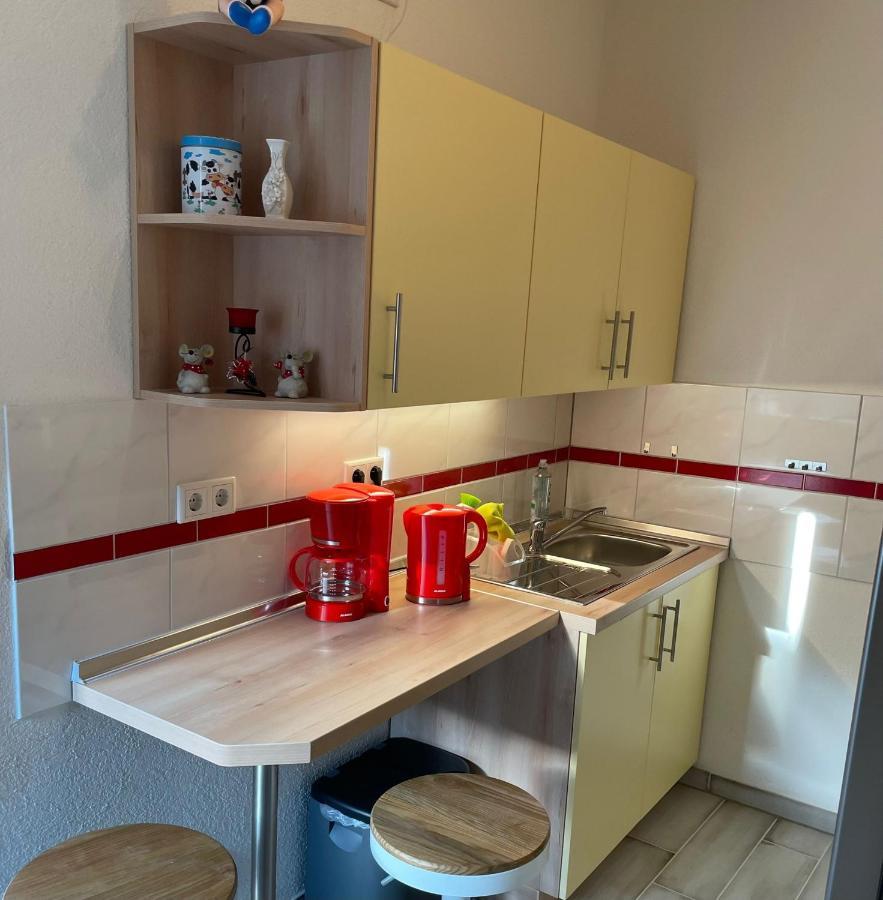 M24 Appartement Hecklingen  Buitenkant foto